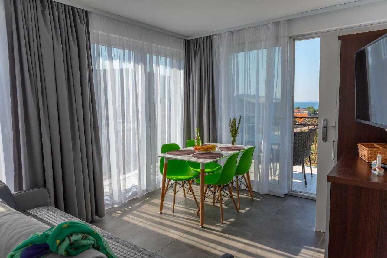 Apartmani Dalmacjia Grebaštica Exterior foto