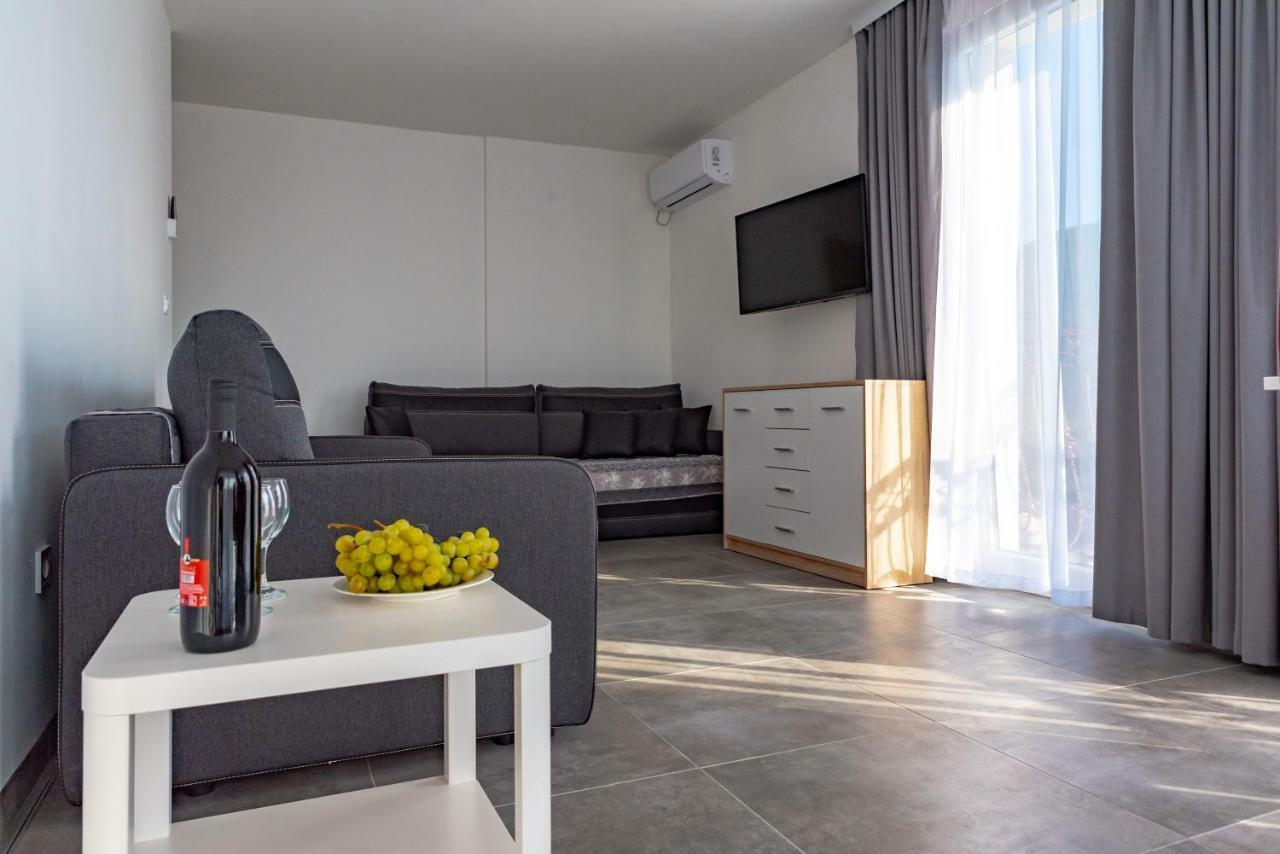 Apartmani Dalmacjia Grebaštica Exterior foto