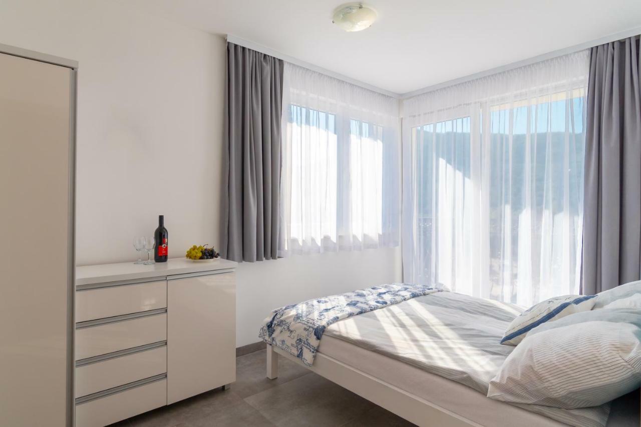 Apartmani Dalmacjia Grebaštica Exterior foto