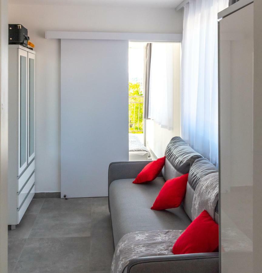 Apartmani Dalmacjia Grebaštica Exterior foto