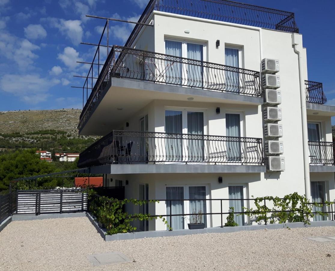 Apartmani Dalmacjia Grebaštica Exterior foto